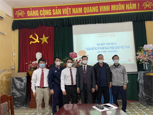 Sơ kết thi đua chào mừng 39 năm ngày nhà giáo Việt Nam 20-11